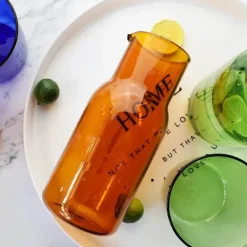 550 ml Wasserkaraffe mit Glas-Set für den Nachttisch – Blau, Bernstein, Blaugrün, Grau