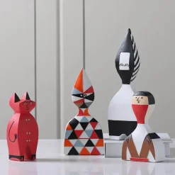 Abstrakte Puppenfiguren - Kreatives dekoratives Kunstspielzeug