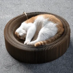 Akkordeon-Katzenkratzbett – Verspieltes Möbel für Katzen