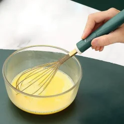 Antihaftbeschichtete Backutensilien – Küchenutensilien mit mattierter Textur