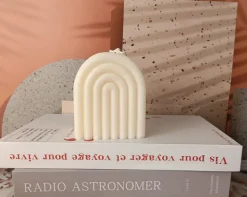 Aromara Arched Soy Scented Candle – Freesia, Rose & Wild Bluebell