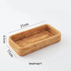Aufbewahrungstablett aus Rattangeflecht – quadratische Speiseplatte als Küchendekor