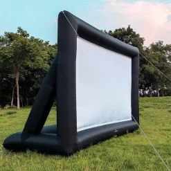 Aufblasbare Outdoor-Filmleinwand – Perfekt für den Filmabend