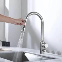 Ausziehbarer Regenwasser-Küchenhahn – Modernes Wasserfall-Design
