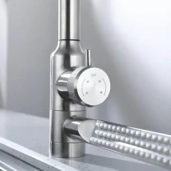 Ausziehbarer Regenwasser-Küchenhahn – Modernes Wasserfall-Design