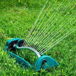 Automatischer Schwenk-Wassersprinkler – Effizientes Gartenbewässerungssystem