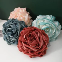 Badeschwamm mit japanischer Rose – weiches Peeling-Duschaccessoire