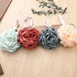 Badeschwamm mit japanischer Rose – weiches Peeling-Duschaccessoire