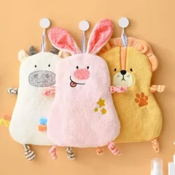 Badetuch für Kinder mit Cartoon-Tiermotiv – weicher, saugfähiger Korallensamt zum gemütlichen Abtrocknen