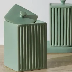 Bathroom Accessories Set - Elegant Home Décor Collection