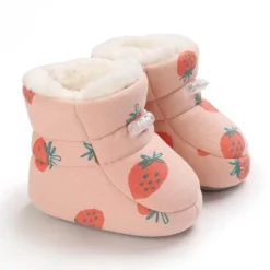 Bequeme, warme Winterstiefel für Babys