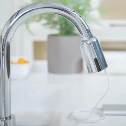 Berührungsloser Wasserhahnkopf – Wassersparender Wasserhahnaufsatz mit intelligentem Sensor