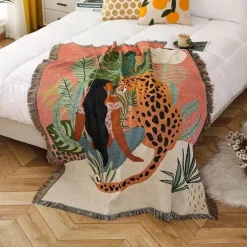 Überwurfdecke im europäischen Stil – gemütliche Bettwäsche für draußen