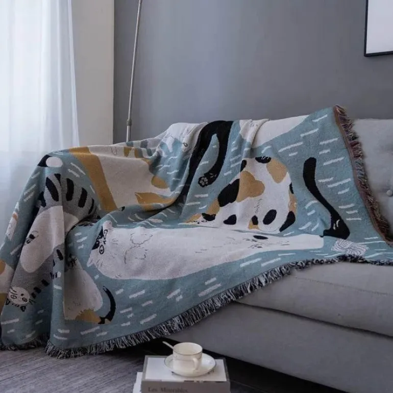 Überwurfdecke mit Cartoon-Katze – doppelseitige Sofa-Tagesdecke