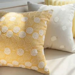 Bestickter Kissenbezug - Dekoratives Akzentkissen