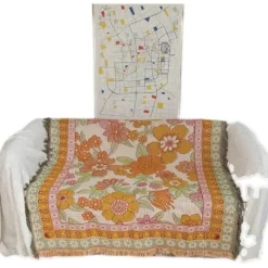 Böhmische Wandteppichdecke - Floraler Sofabezug