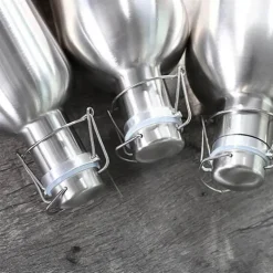 Bierkrug mit Bügelverschluss aus Edelstahl – langlebiger Behälter für selbstgebrautes Bier