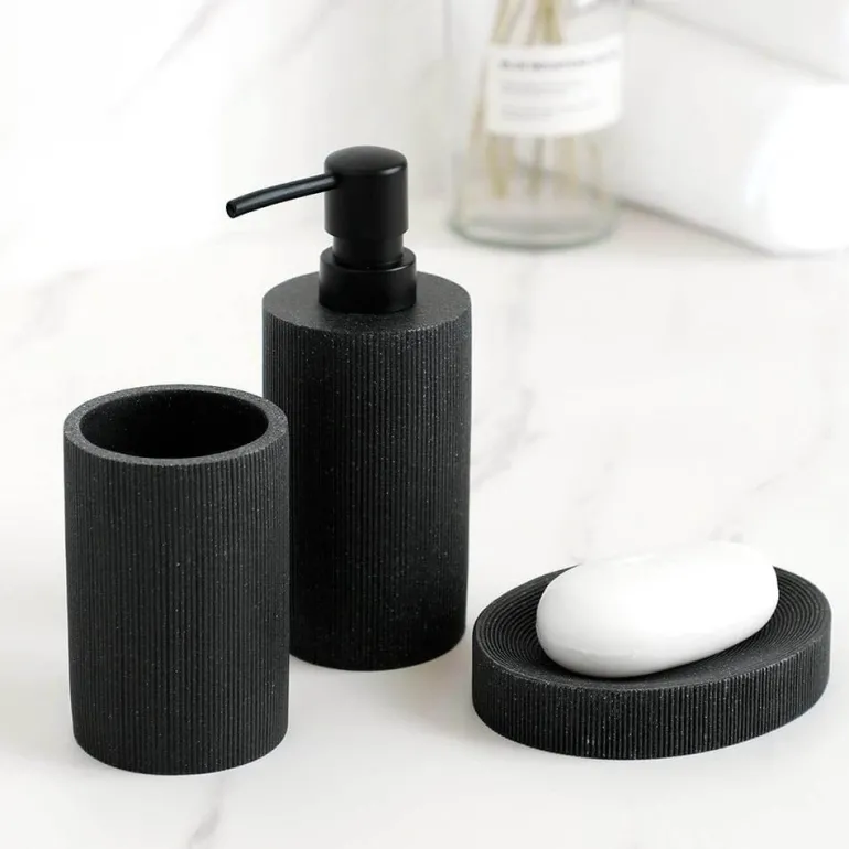 Black Bathroom Accessory Set - Modern Stylish Décor
