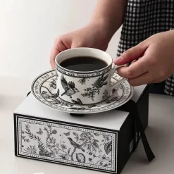 Black Bird Keramiktassen-Set mit Untertasse – Elegantes Trinkgeschirr für Kaffee und Tee