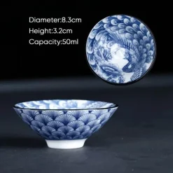 Blau-weiße Teetasse aus Porzellan – japanische Espressotasse