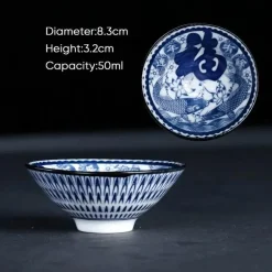 Blau-weiße Teetasse aus Porzellan – japanische Espressotasse