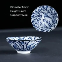 Blau-weiße Teetasse aus Porzellan – japanische Espressotasse