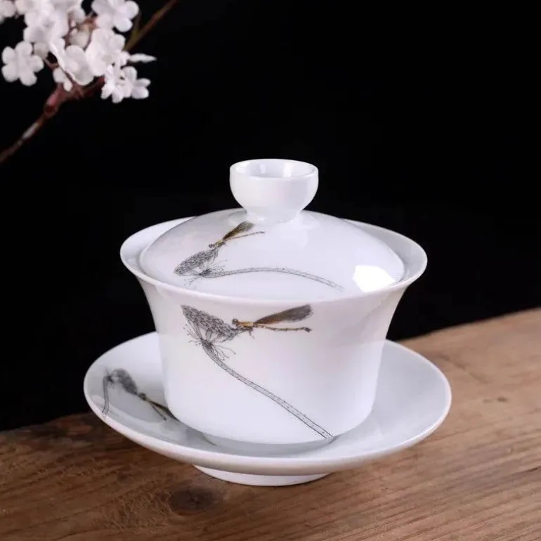Blau-weißes Gaiwan-Teeservice aus Porzellan, handbemalte traditionelle Teetassen