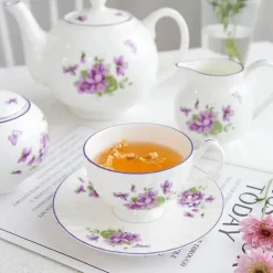 Blue Dream Teeservice - Tasse Untertasse Milchglas Zuckerdose Teller