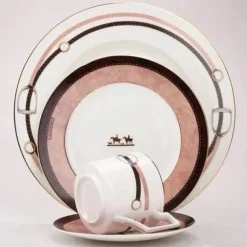 Bone China Geschirrset - Edles Tafelgeschirr mit Tellern und Tassen