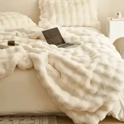 Bubble Blanket – weicher, gemütlicher Überwurf für Komfort und Entspannung