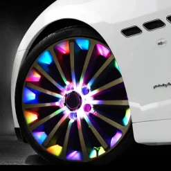 Bunte LED Solar Reifenkappenleuchten - Helles Autozubehör