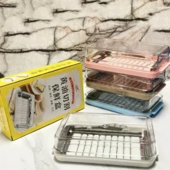 Butterschneider aus Edelstahl, Glasbehälter