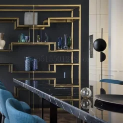 Centaurus Moderne Stehleuchte – Dekorative Beleuchtung für Zuhause