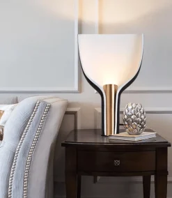 Chrome Blossom Table Lamp - Modern Floral Lighting
