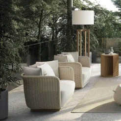 Cour Moderne Outdoor-Möbelkollektion – Stilvolle Sitzgelegenheiten für die Terrasse