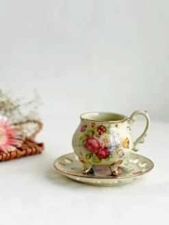 Court Style Latte Cappuccino-Tassen-Set mit Untertasse – Elegantes Teetassen-Set