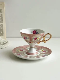 Court Style Latte Cappuccino-Tassen-Set mit Untertasse – Elegantes Teetassen-Set