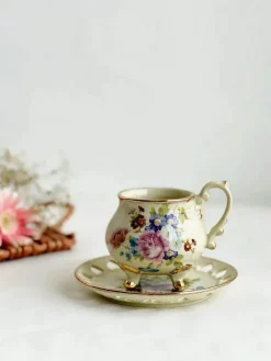 Court Style Latte Cappuccino-Tassen-Set mit Untertasse – Elegantes Teetassen-Set