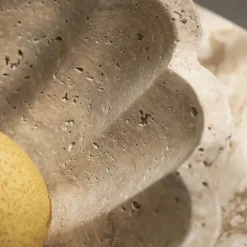 Dekorative Schale aus Travertin – Tafelaufsatz aus Naturstein