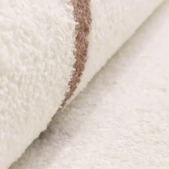 Dekorativer Teppich „Green Line“ – Stilvoller Akzent für Ihr Zuhause