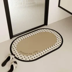 Diatom Bath Mat - Absorbent Oval Bathroom Rug