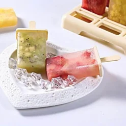DIY hausgemachte Eisformen für Eis am Stiel