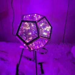 Dodekaedrisches LED-Nachtlicht – Einzigartige geometrische Lampe