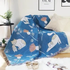 Doppelseitige Sofadecke mit Cartoon-Katze – moderner, staubdichter Bezug mit Quasten für Doppelbetten und Sofas