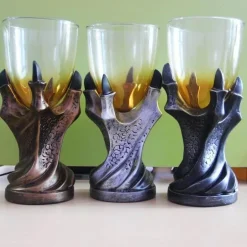 Drachenklauenbecher - Mittelalterliches Wodka- und Weintrinkgeschirr
