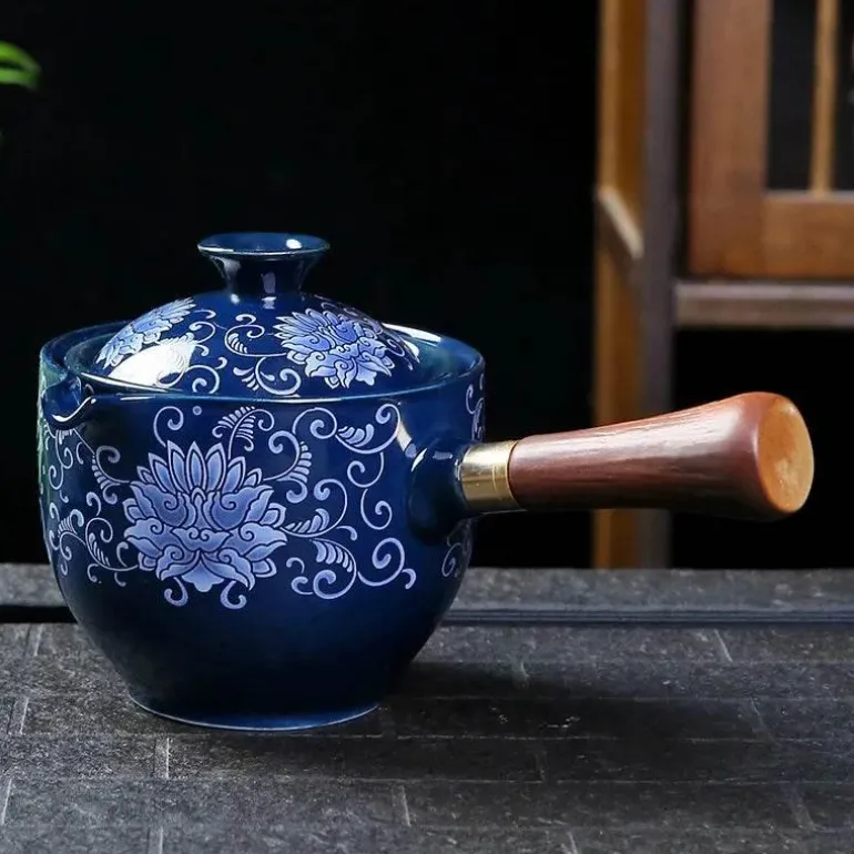 Drehbare Keramik-Teekanne – Traditionelles Harmony-Design