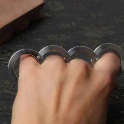 Drehbarer, faltbarer Selbstverteidigungsring aus Edelstahl