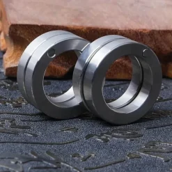 Drehbarer, faltbarer Selbstverteidigungsring aus Edelstahl