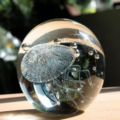 3D-Skulptur mit leuchtender Qualle – dekoratives Ozean-Kunst-Ornament