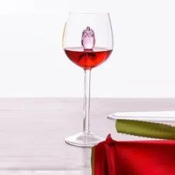 3D-Weinkelch-Set aus rosa Glas – elegante Weingläser als Geschenk für Zuhause